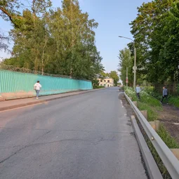 Фото с Вечер: Янинские Огуречные Электробусы