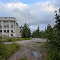 Фото с Вечер: Заросший университет
