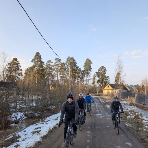 Фото с БК: Первый Весенний